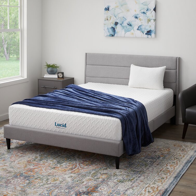 Lucid comfort collection 12 gel hybrid store queen mattress